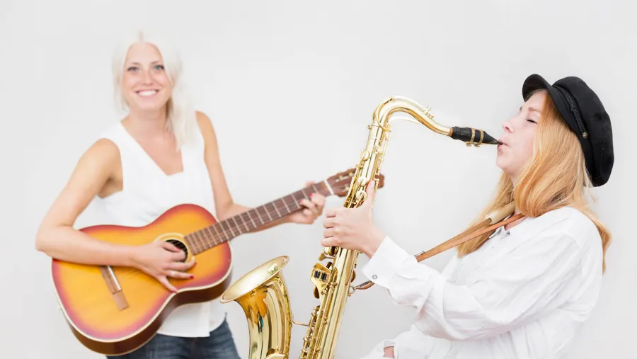 Musiker, gittar, saxofon