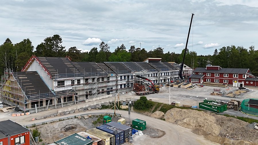 Drönarbild på bygget 3 juni 2026.